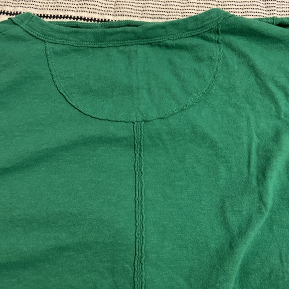 American Eagle Oversized Tee - Picture 6 of 6